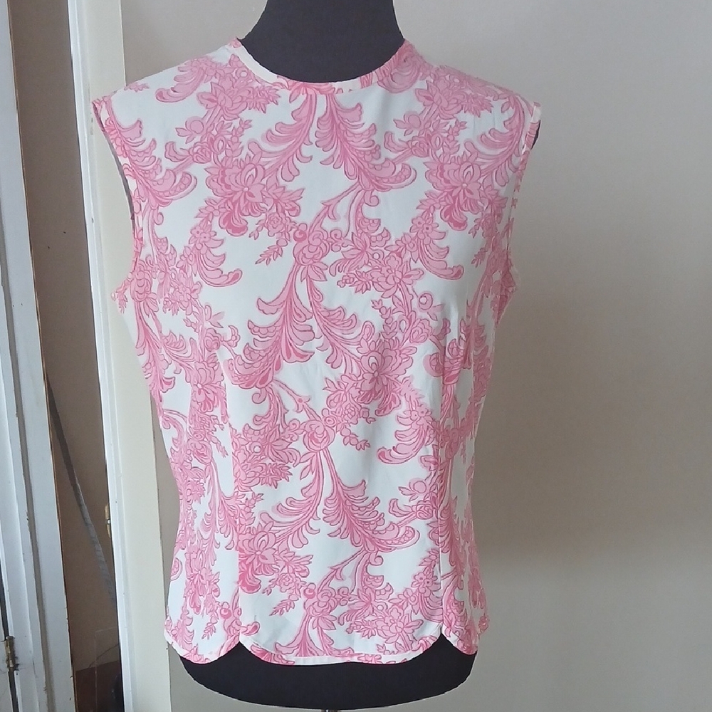 Koret of California Vinage Chic Sleeveless Top with Pink Floral Design